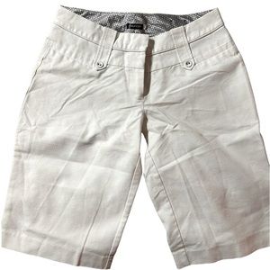 MAURICES White Dressy Wear to Work Stylish Bermuda Shorts SZ 3/4